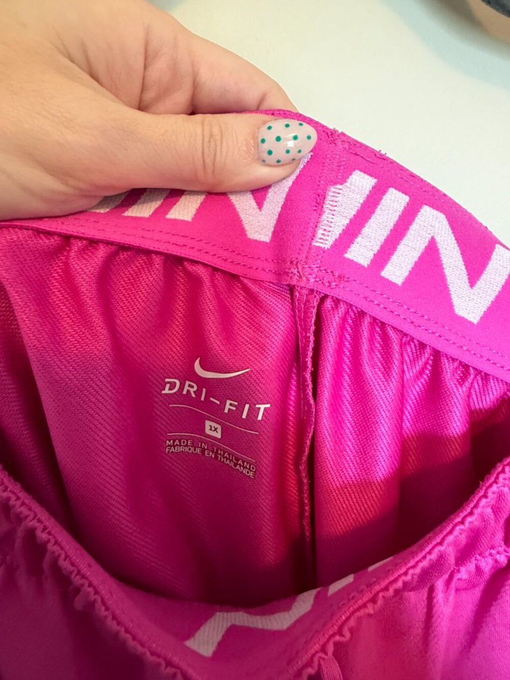 NWOT Nike Dri-FIT Running Shorts Women’s XL Pink Athletic Workout Lightweight - Picture 2 of 3